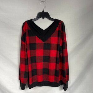 Main Strip Women's Plaid V-Neck Red and Black Sweater Size S